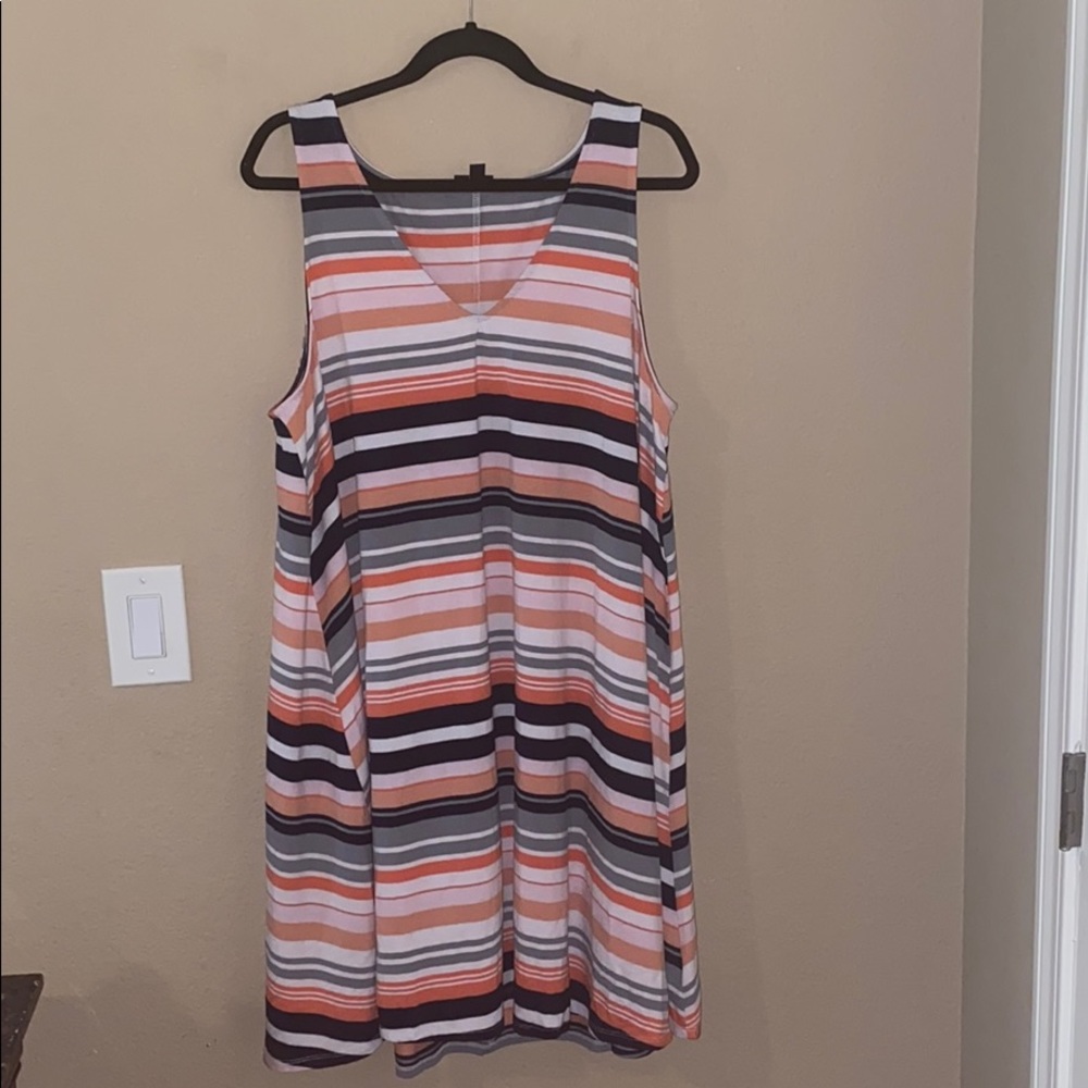 Multi color top